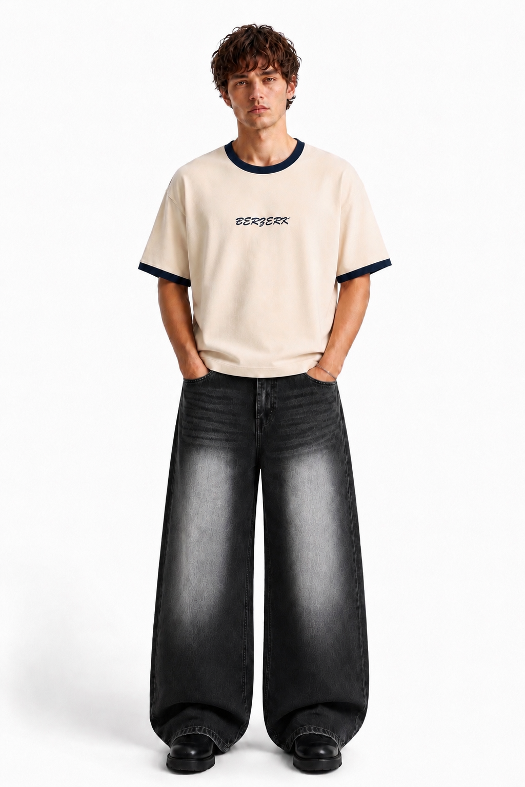 Navy Tee × Noir Denim Combo